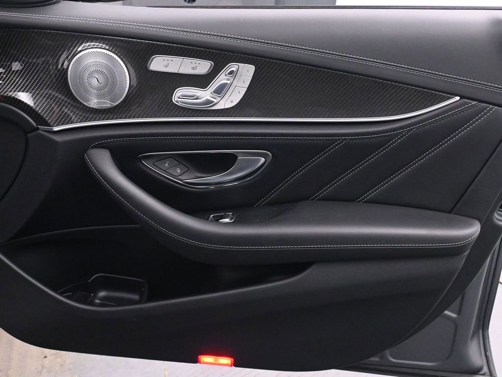 Used 2018 Mercedes-Benz E 63 AMG S image 26