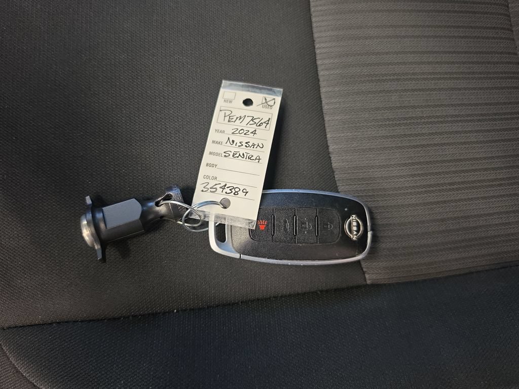 Used 2024 Nissan Sentra SV FWD image 35