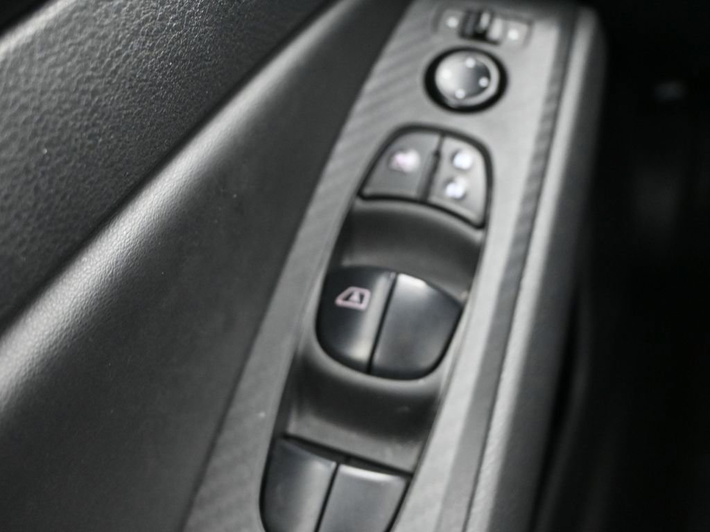 Used 2022 Nissan Altima 2.5 SV image 22