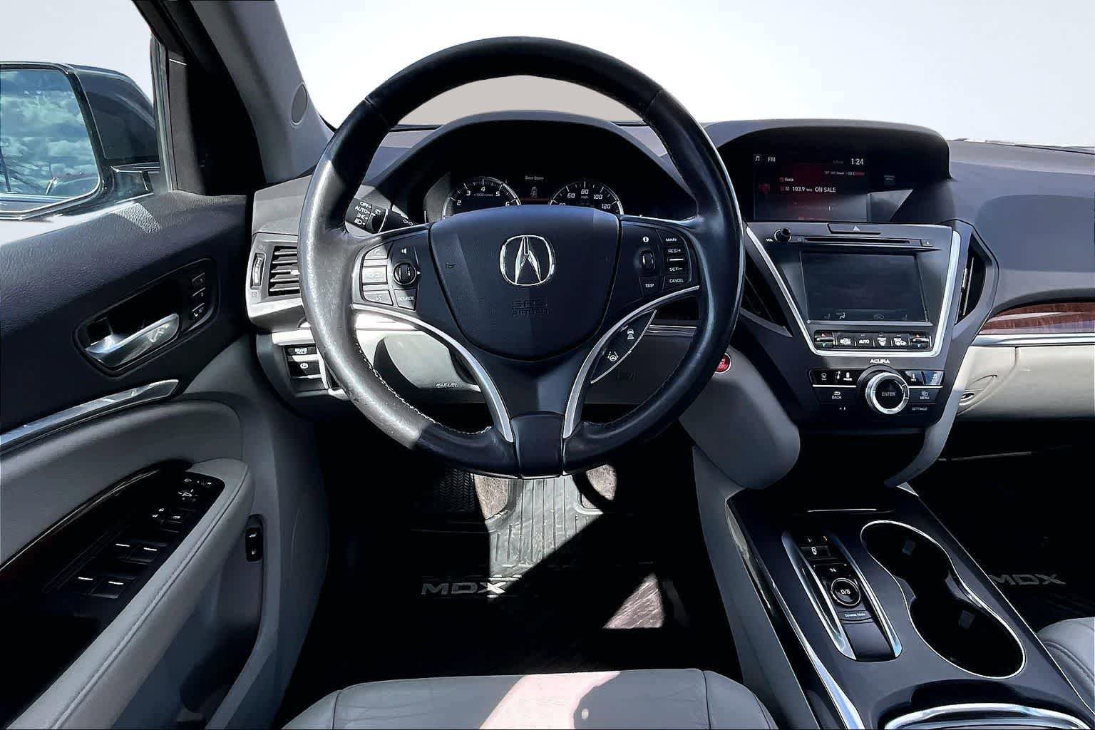 Used 2017 Acura MDX SH-AWD w/ Technology Package image 15