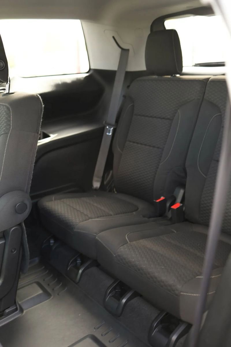 Used 2018 GMC Acadia SLE image 24