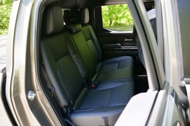 Used 2025 Toyota Tacoma TRD Sport w/ TRD Sport Premium Package AWD/4WD image 38