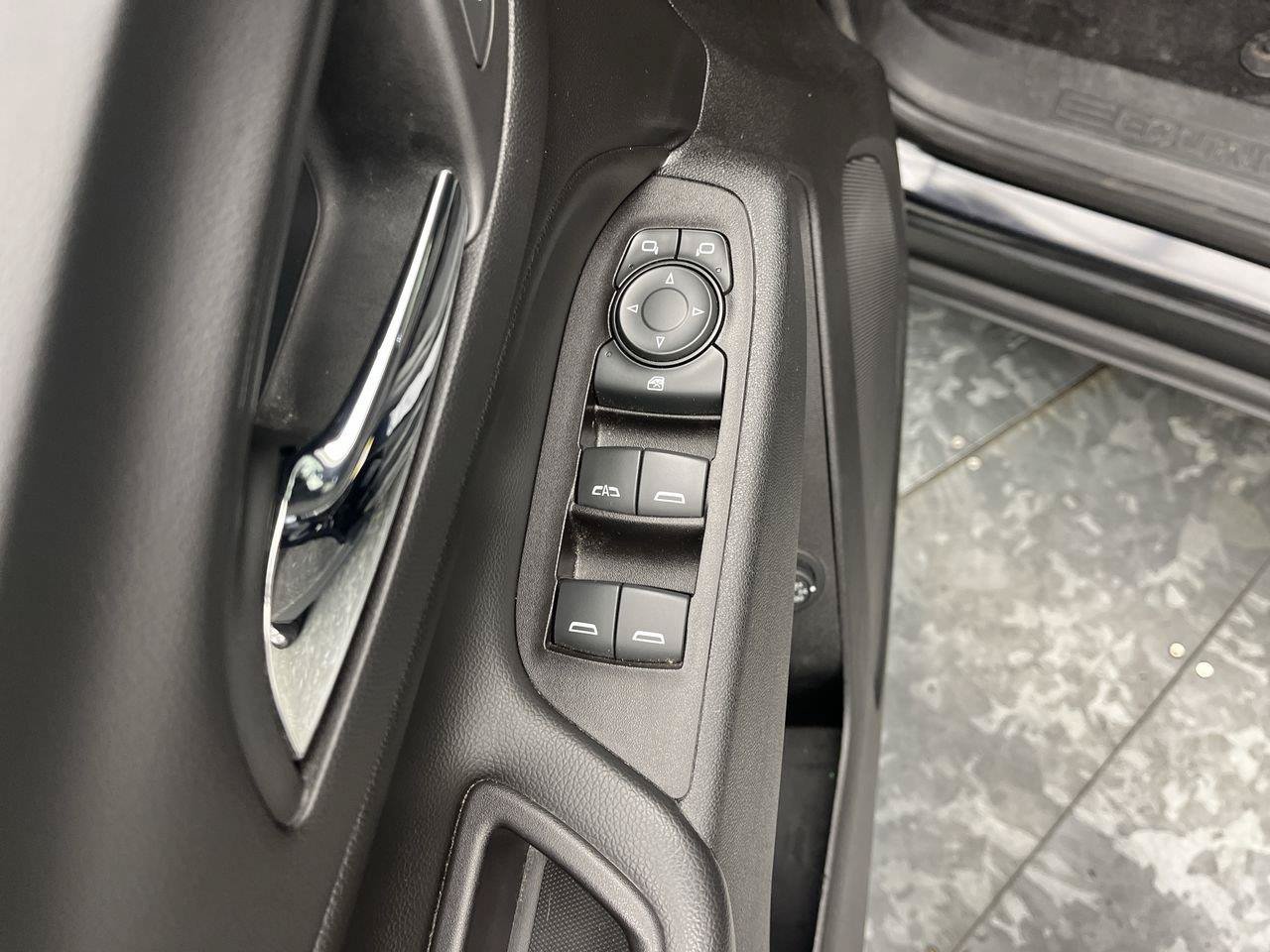 Certified 2020 Chevrolet Equinox LT FWD image 8