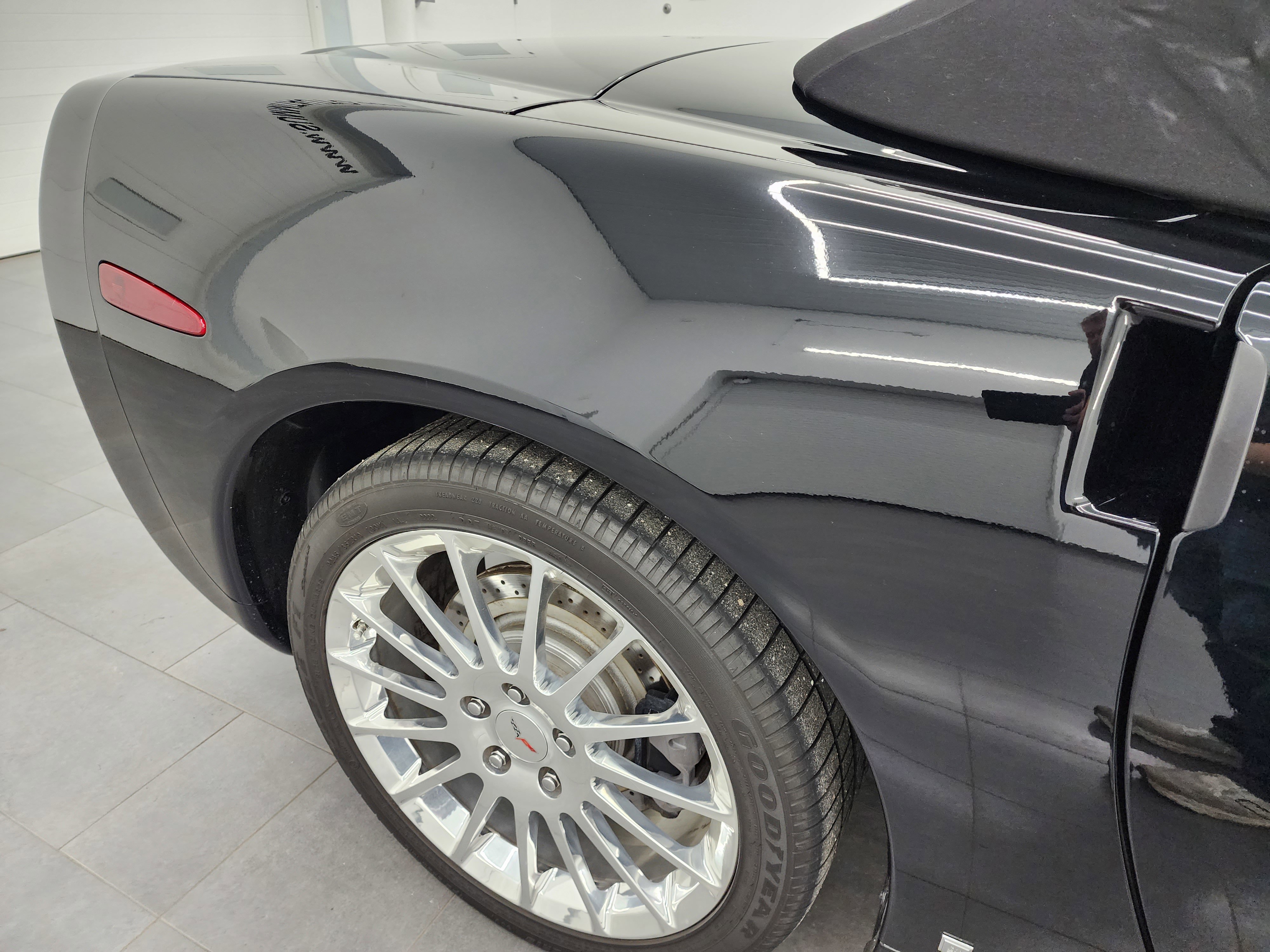 Used 2007 Chevrolet Corvette Convertible w/ Preferred Equipment Group image 53