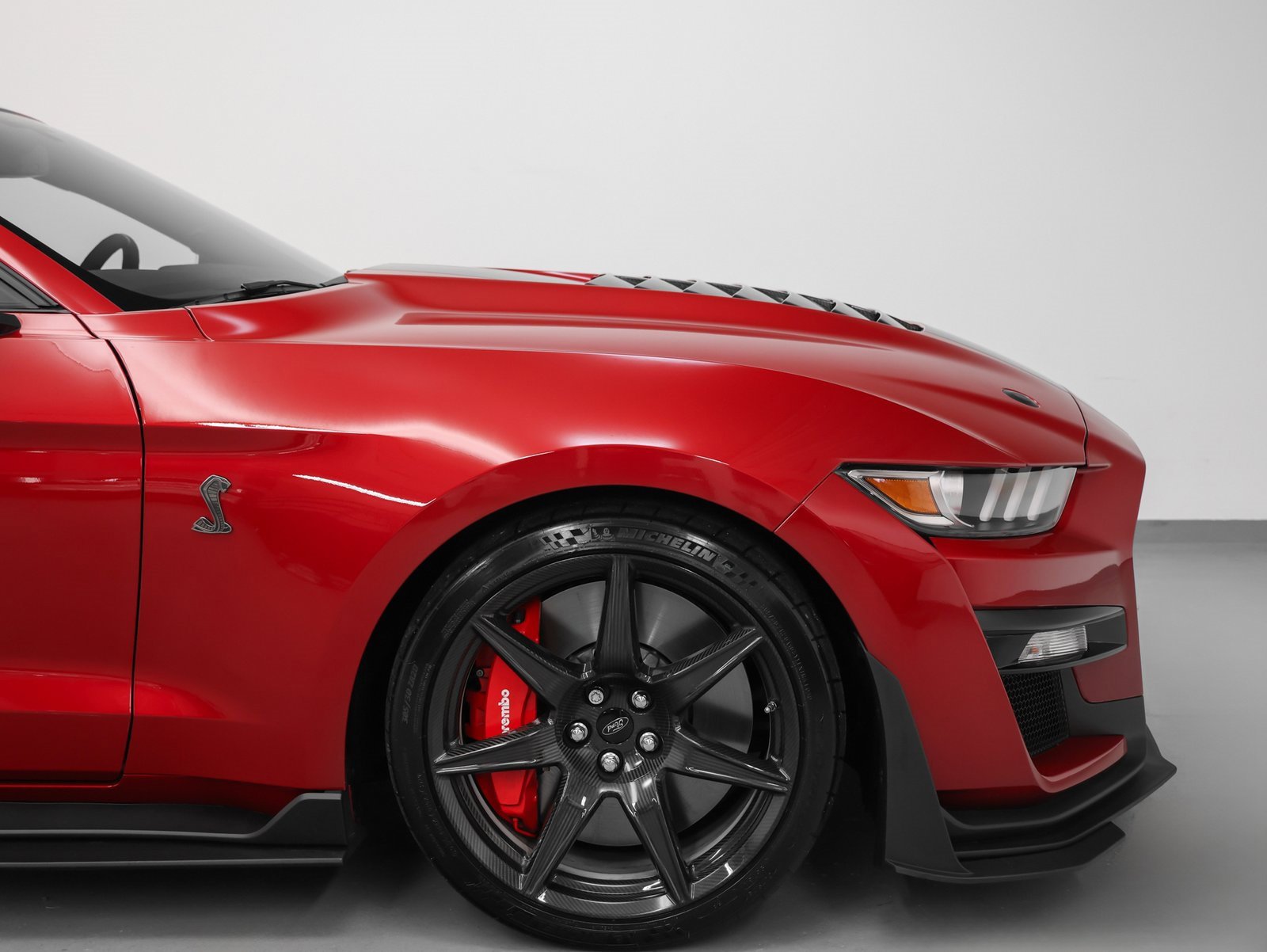 Used 2020 Ford Mustang Shelby GT500 w/ Carbon Fiber Track Pack image 23