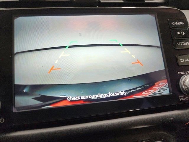 Used 2024 Nissan Versa SR image 3