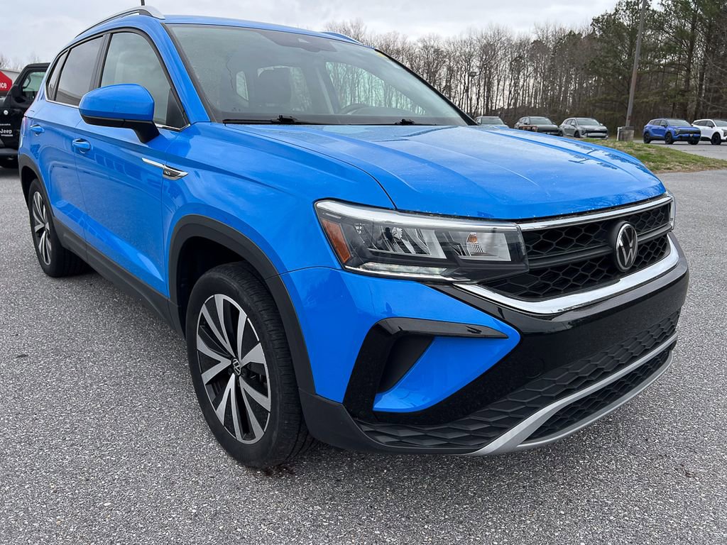 Used 2023 Volkswagen Taos SE image 11