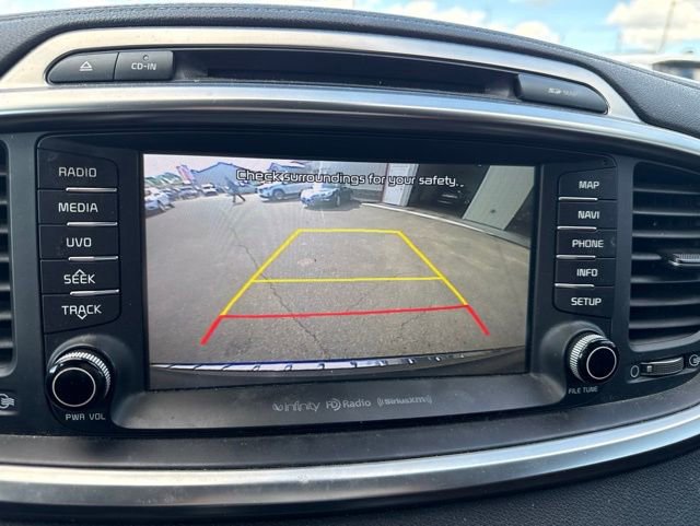 Used 2017 Kia Sorento SX AWD/4WD image 31
