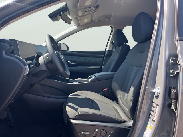 Used 2026 Hyundai Tucson SEL Plus FWD image 17