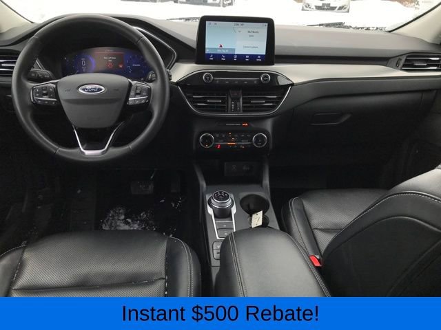 Used 2022 Ford Escape Titanium image 6