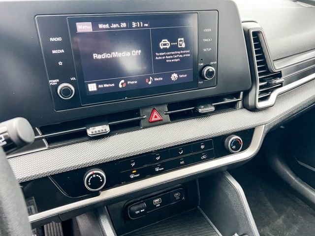 Certified 2024 Kia Sportage LX image 23