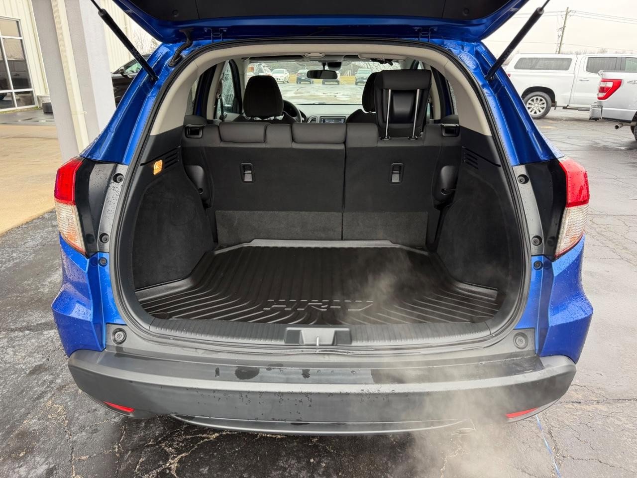 Used 2022 Honda HR-V EX image 5