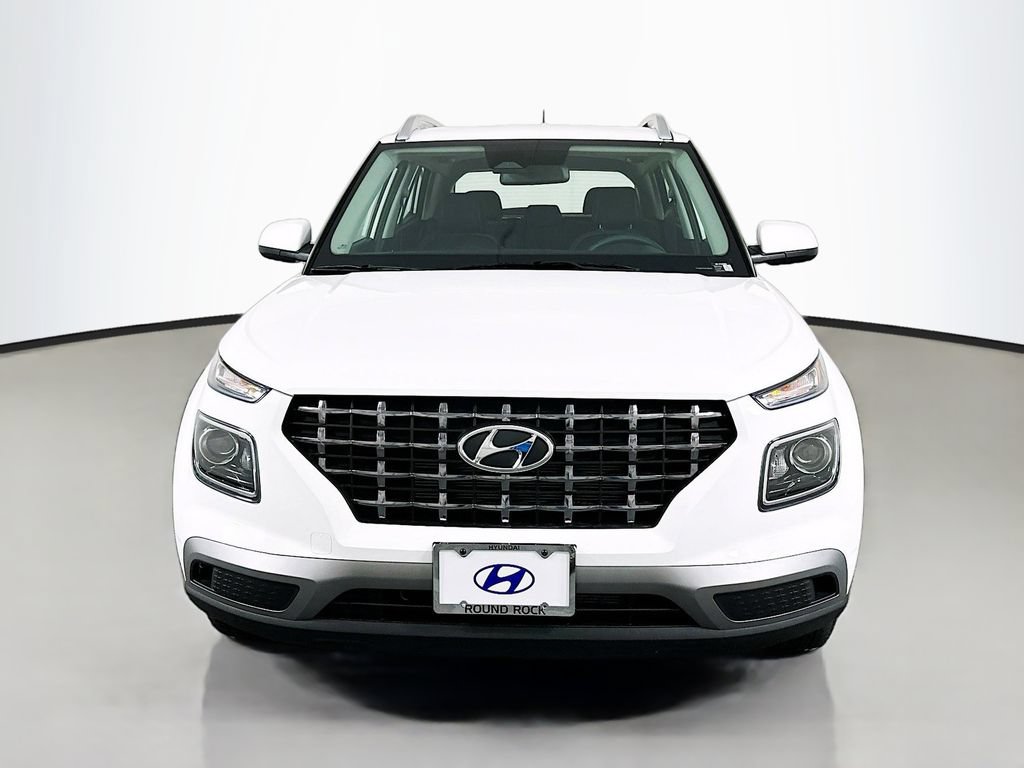 New 2026 Hyundai Venue SEL FWD image 2