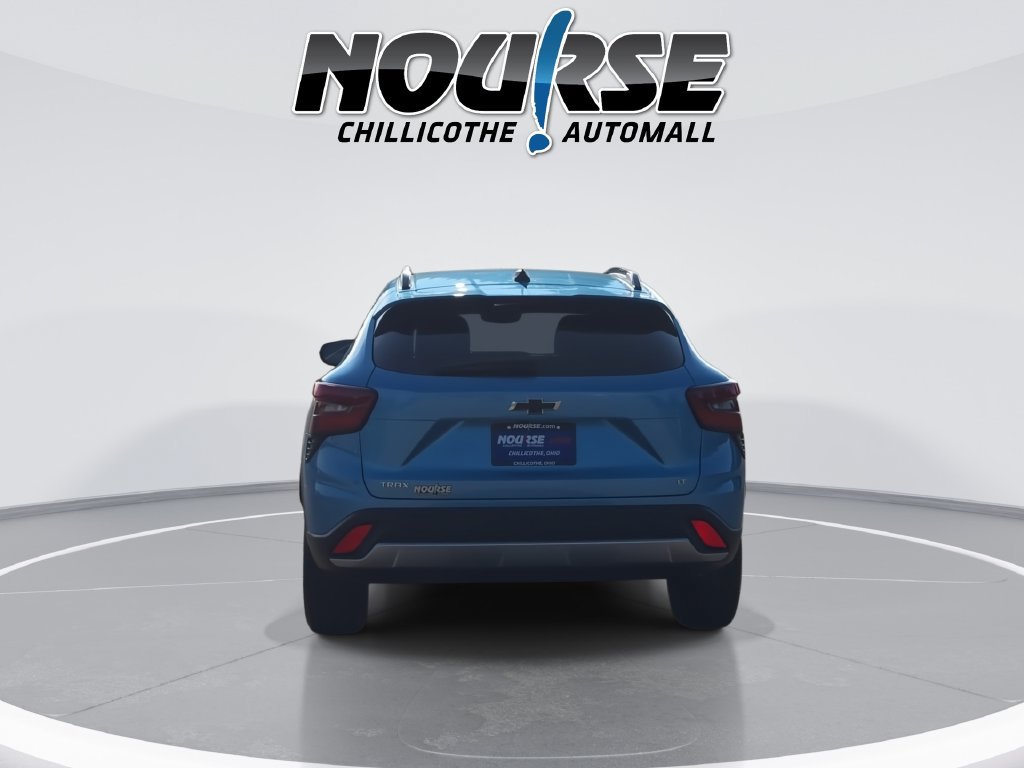 Used 2025 Chevrolet Trax LT w/ Driver Confidence Package FWD image 7
