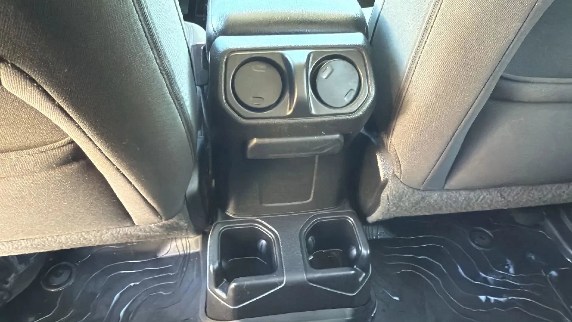 Used 2021 Jeep Gladiator Sport AWD/4WD image 28
