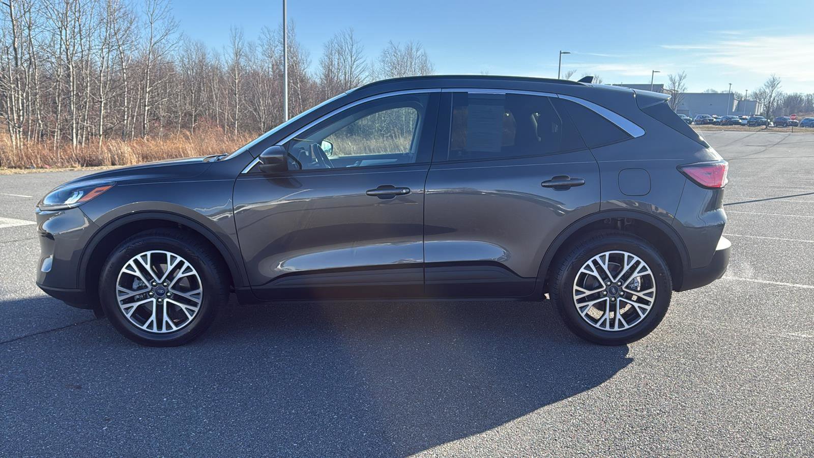 Used 2020 Ford Escape SEL image 12