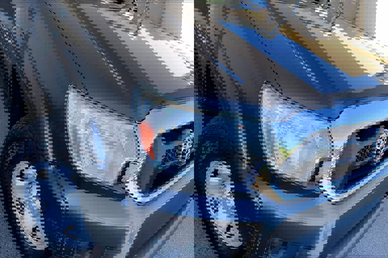 Used 2012 Toyota Tacoma PreRunner w/ SR5 Pkg RWD image 25