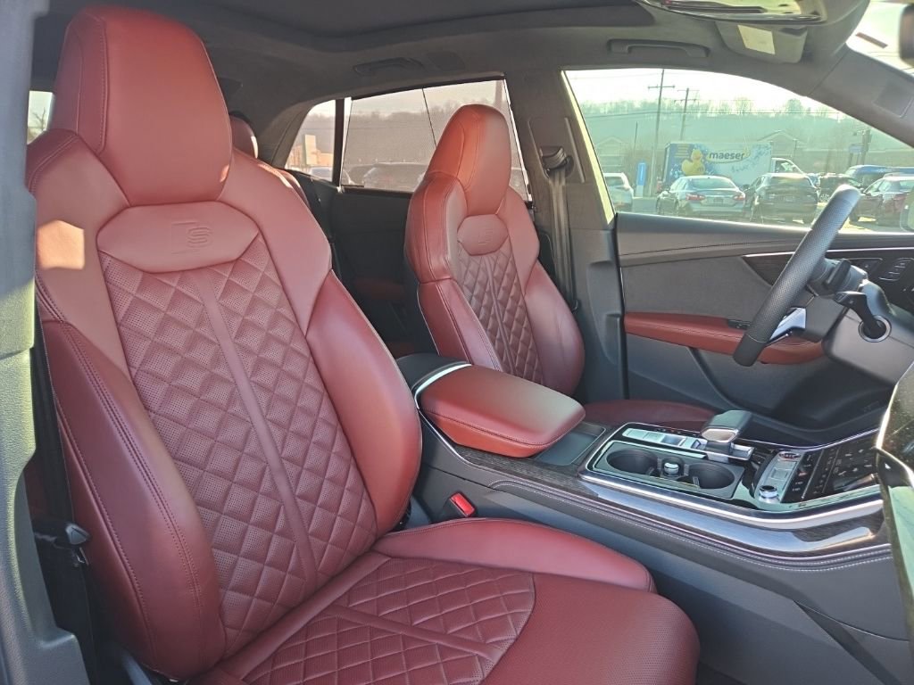 Used 2023 Audi SQ8 Prestige w/ Prestige Package image 20