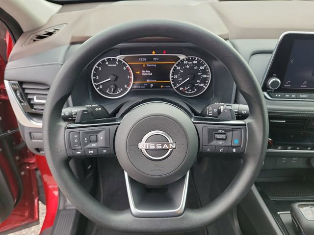 Used 2022 Nissan Rogue SV image 22