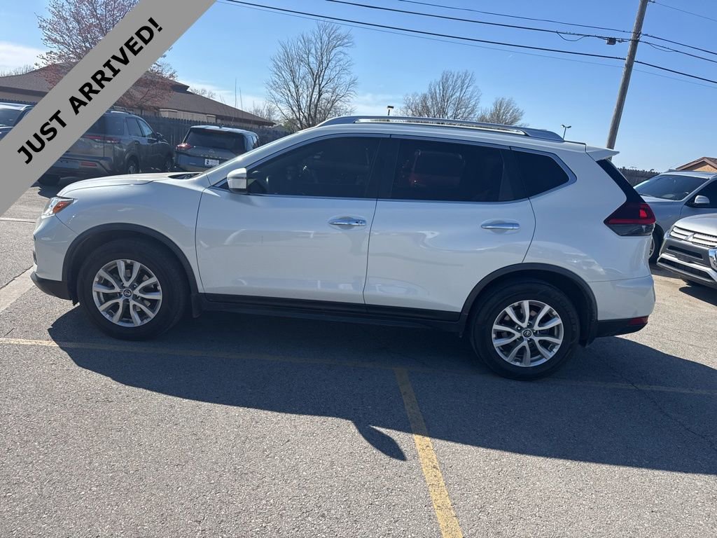 Used 2020 Nissan Rogue SV image 8
