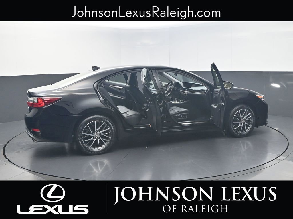 Used 2016 Lexus ES 350 image 23