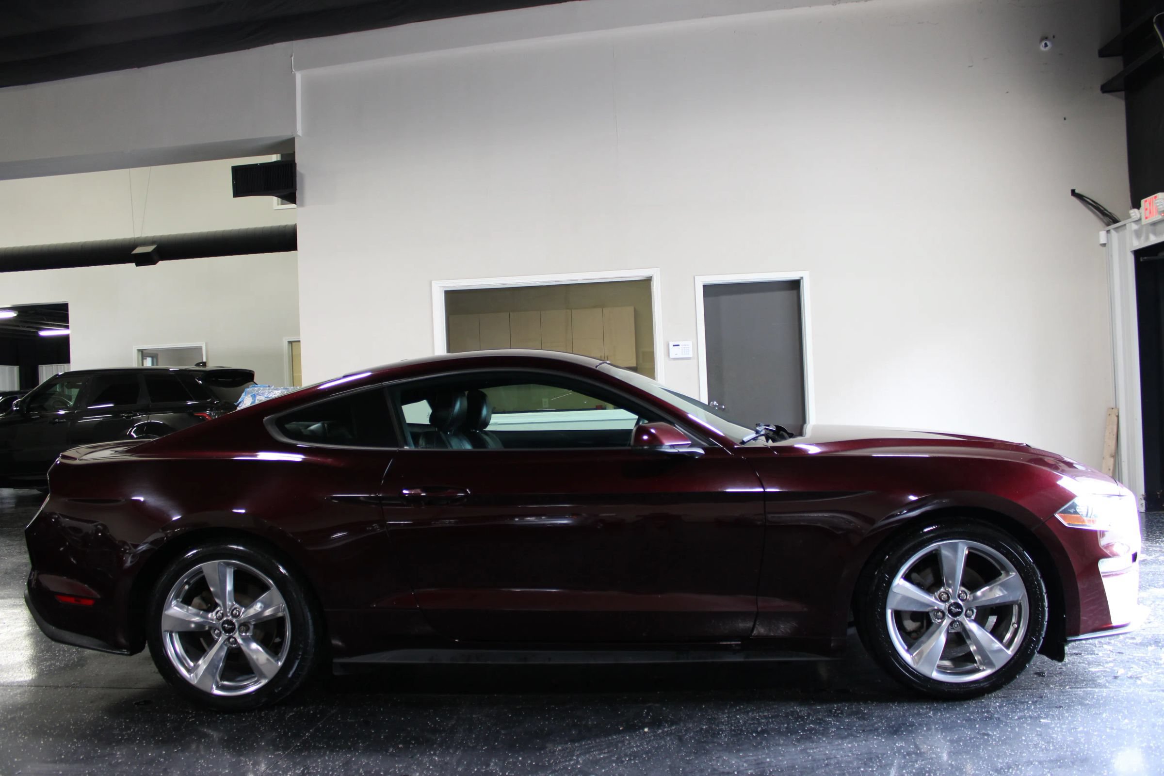 Used 2018 Ford Mustang Premium w/ Enhanced Security Package RWD image 3