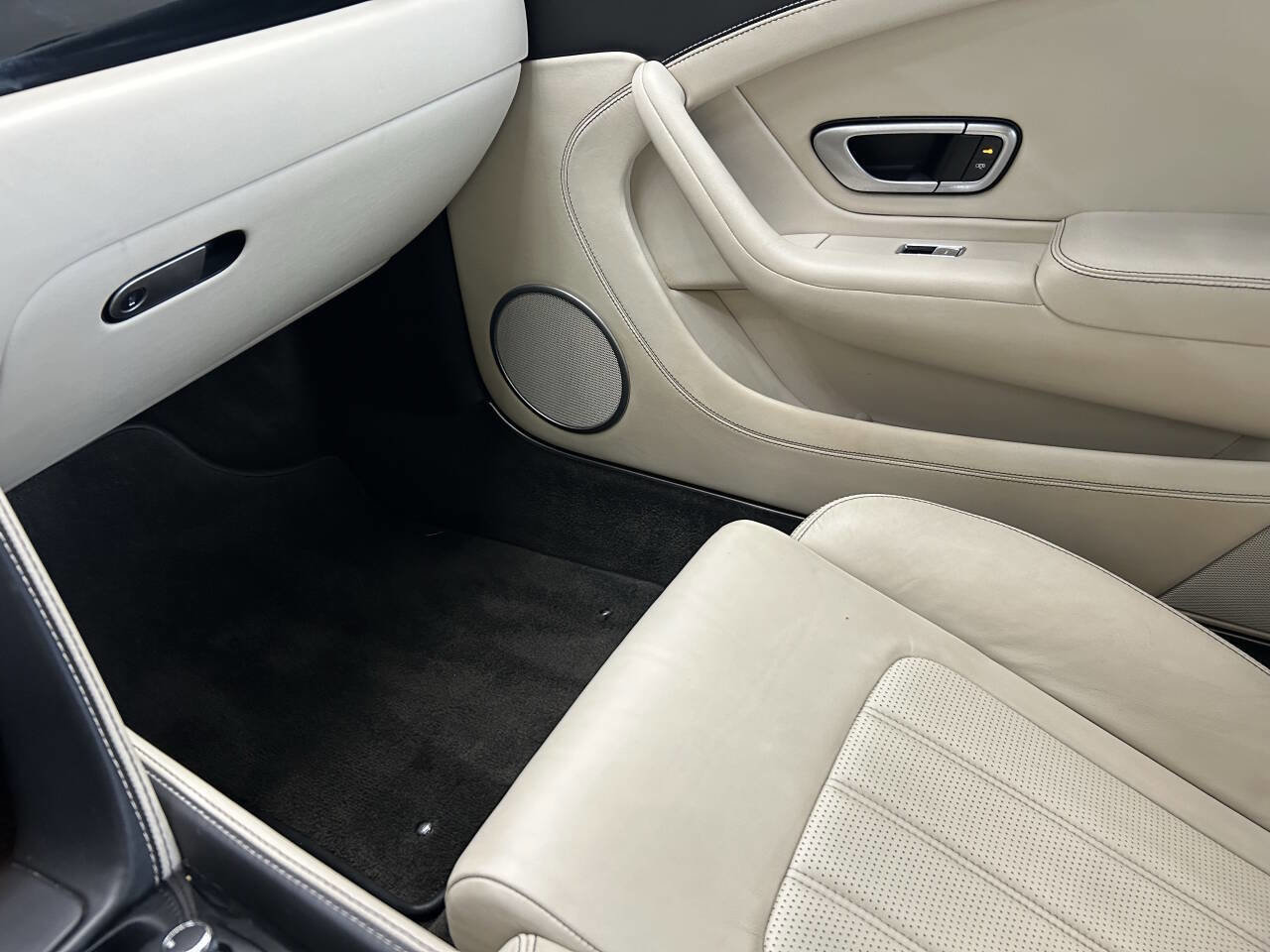 Used 2014 Bentley Continental GT image 12