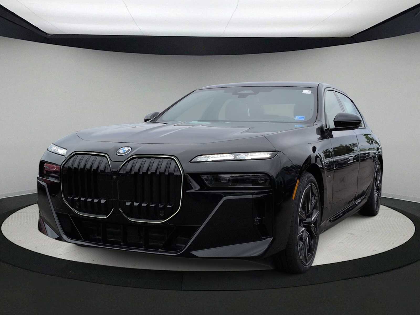 New 2026 BMW 750e xDrive w/ Executive Package AWD/4WD image 4