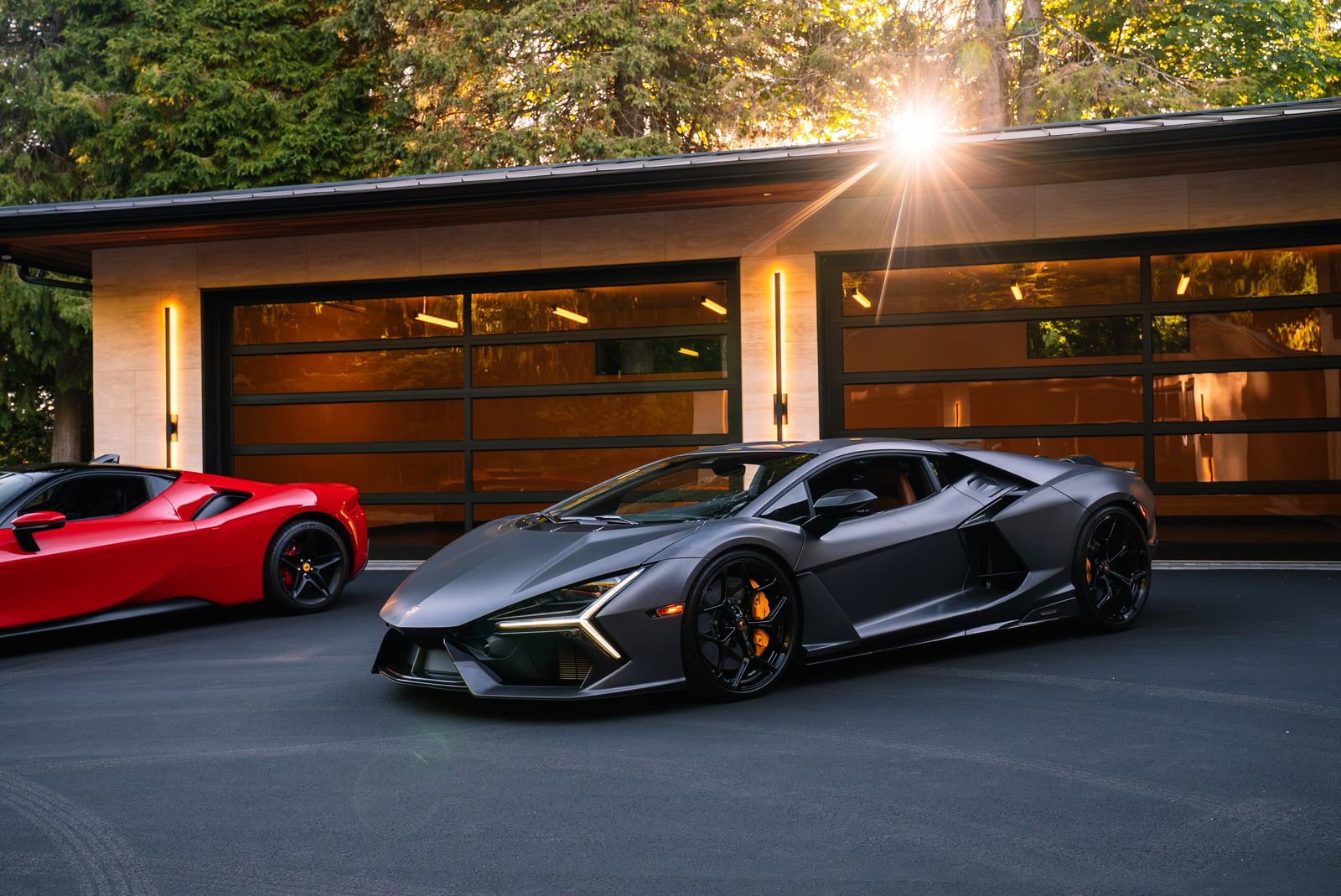 Used 2025 Lamborghini Revuelto AWD/4WD image 22