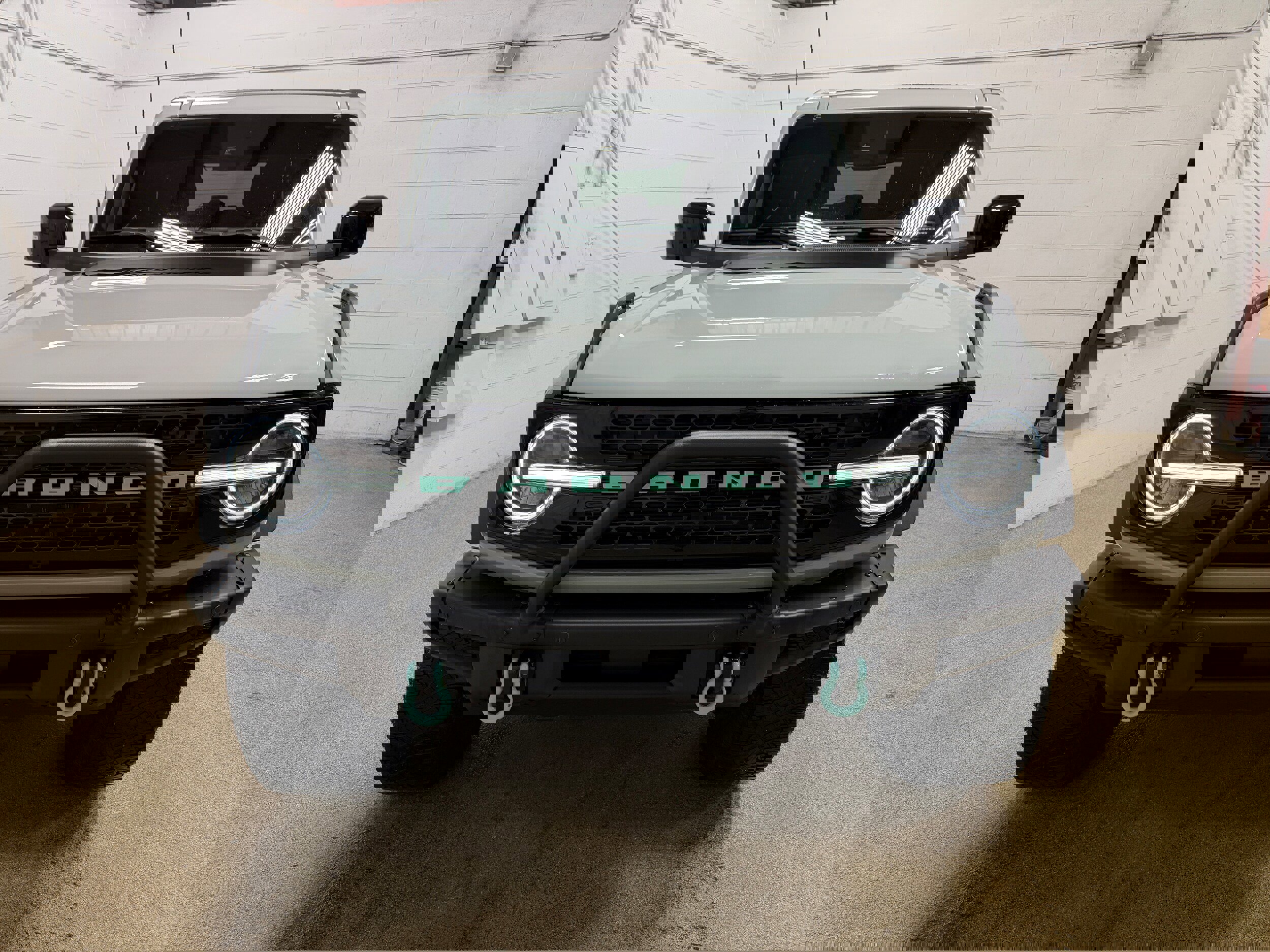 Used 2021 Ford Bronco Wildtrak image 33