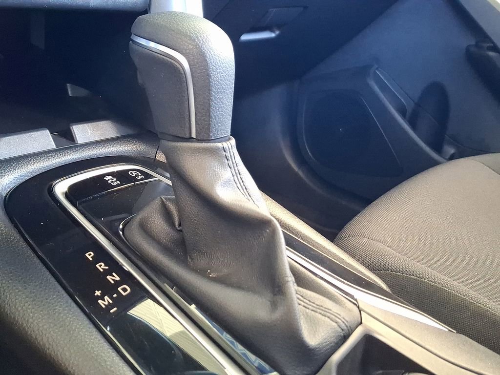 Used 2024 Toyota Corolla Cross LE image 16