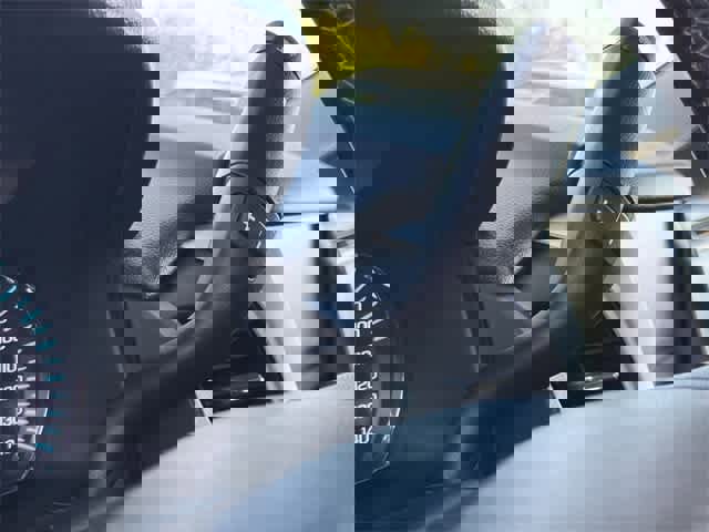 Used 2019 GMC Yukon SLT w/ Open Road Package image 27