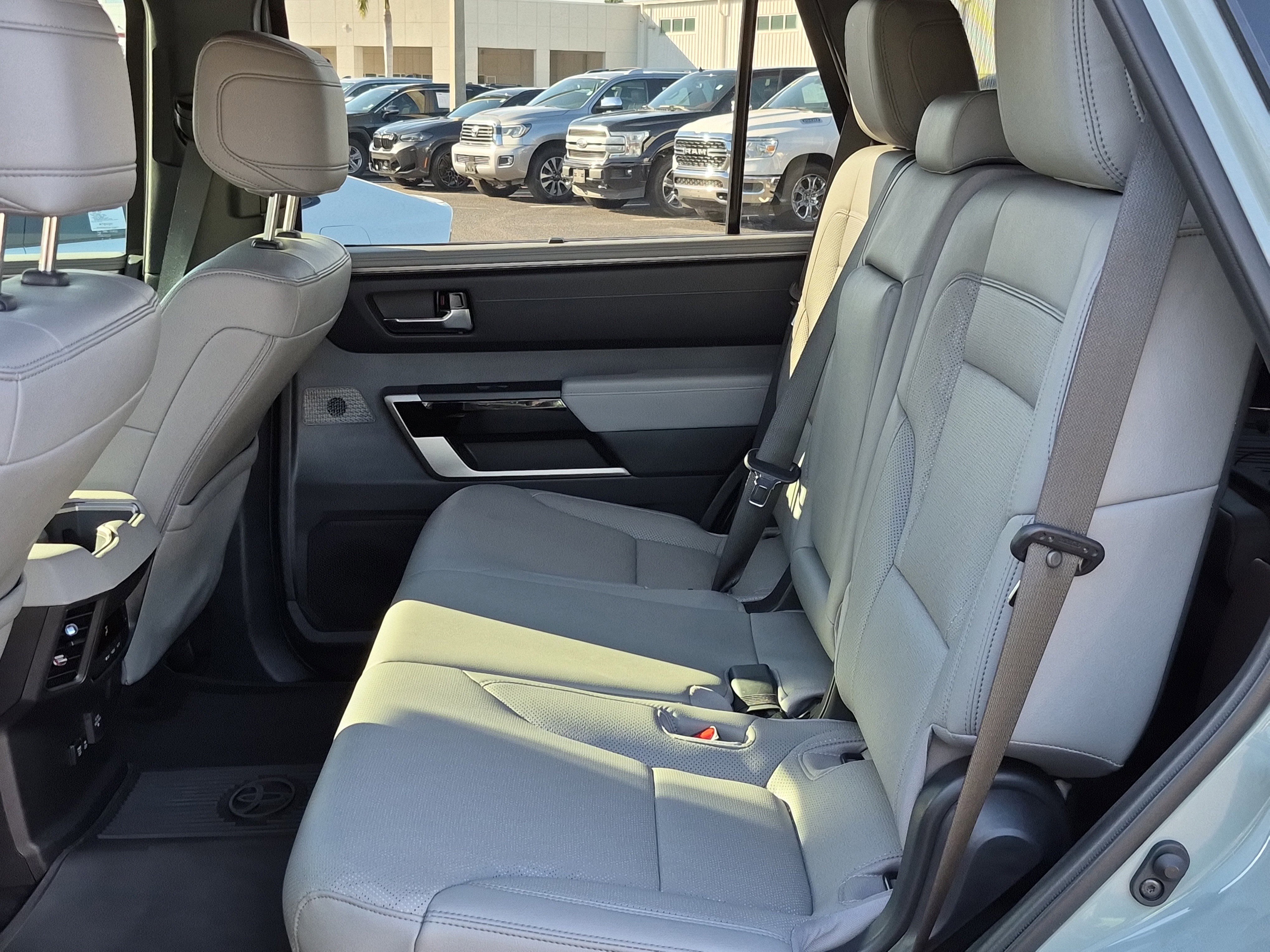 Used 2025 Toyota Sequoia Limited image 19