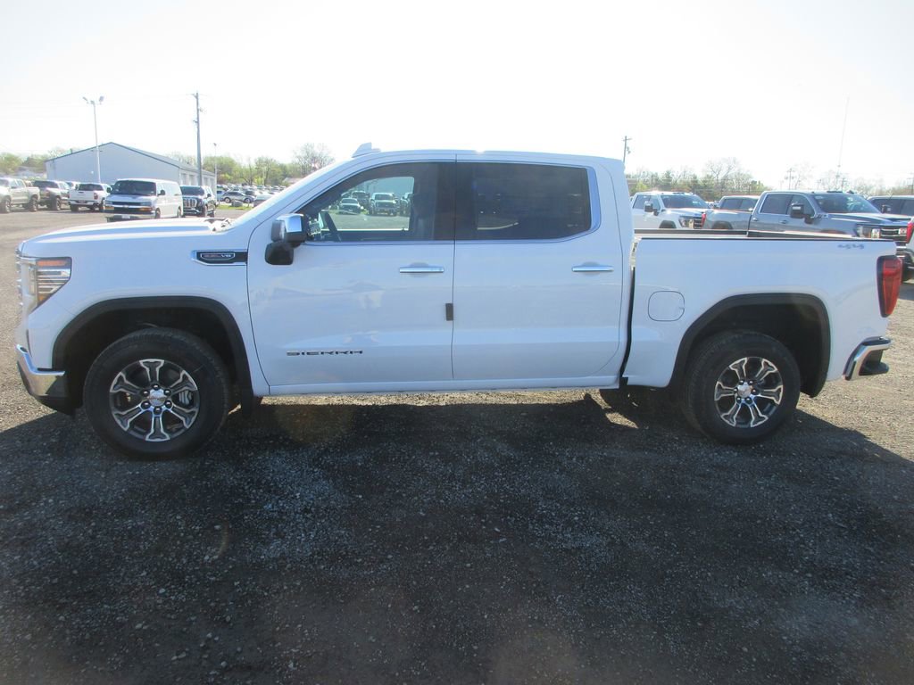 New 2026 GMC Sierra 1500 SLT image 9