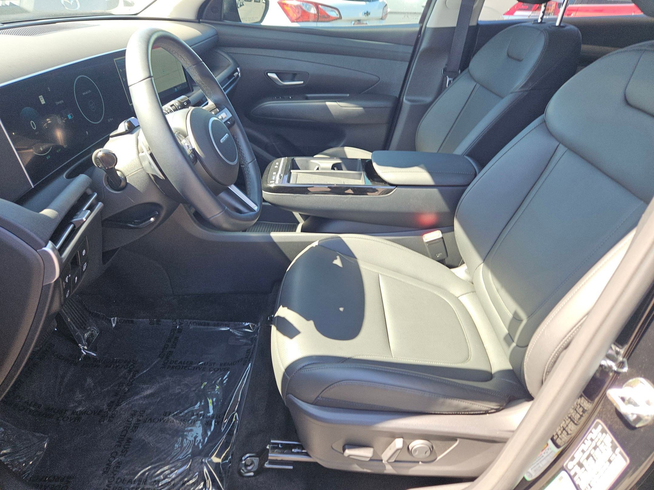 Used 2025 Hyundai Tucson SEL AWD/4WD image 18