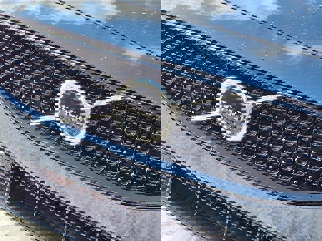 Used 2024 Volvo S60 B5 Plus image 52