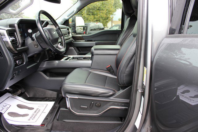 Used 2024 Ford F350 Lariat w/ Lariat Ultimate Package image 9