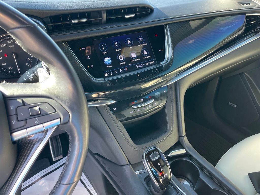 Used 2021 Cadillac XT6 Sport AWD/4WD image 16