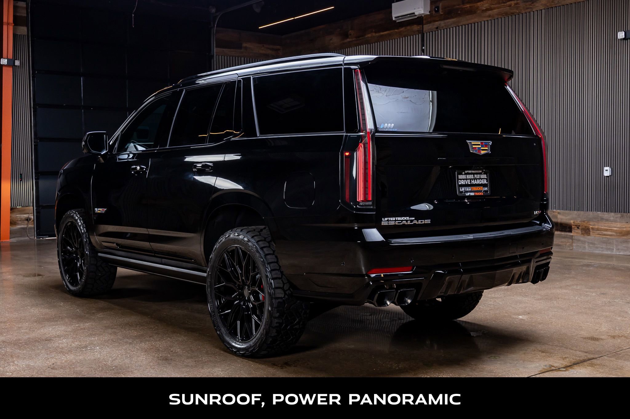 Used 2026 Cadillac Escalade V AWD/4WD image 7