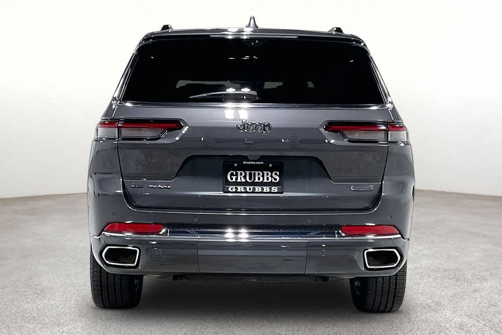 Used 2021 Jeep Grand Cherokee L Overland w/ Luxury Tech Group IV AWD/4WD image 5