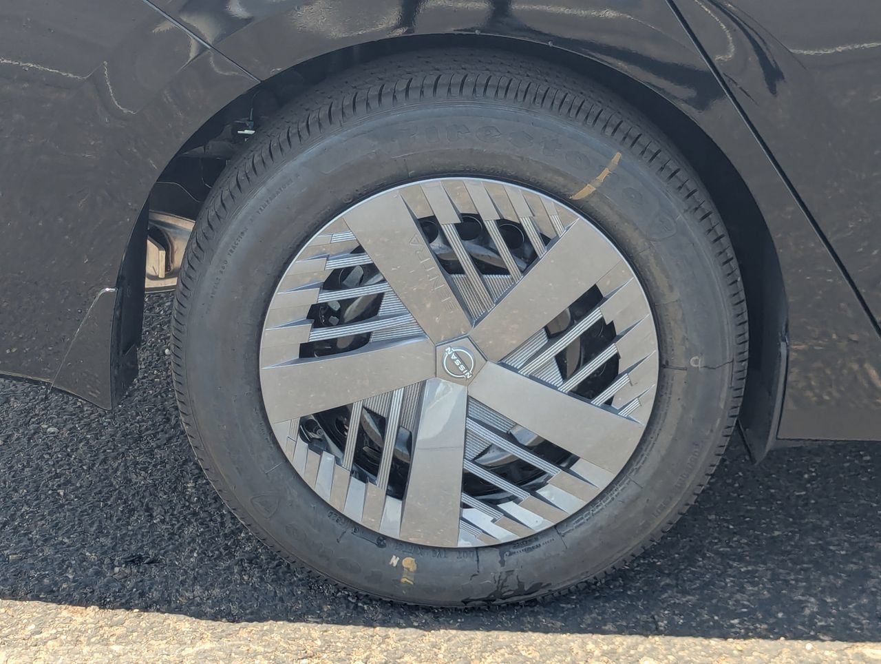 New 2027 Nissan Sentra S w/ Floor Mat Package FWD image 9