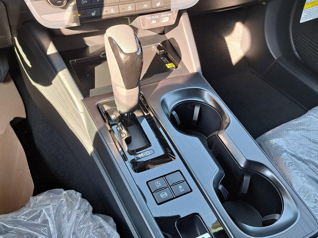 New 2026 Subaru Outback Limited image 11