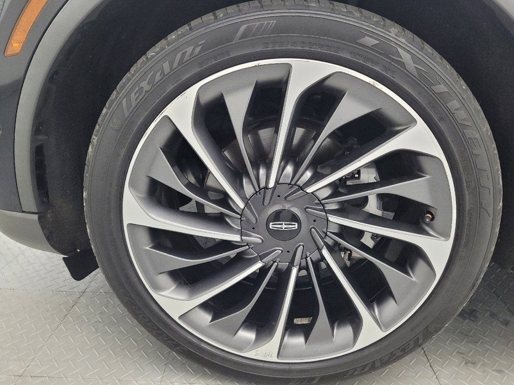 Used 2020 Lincoln Aviator Reserve w/ Equipment Group 201A RWD image 31