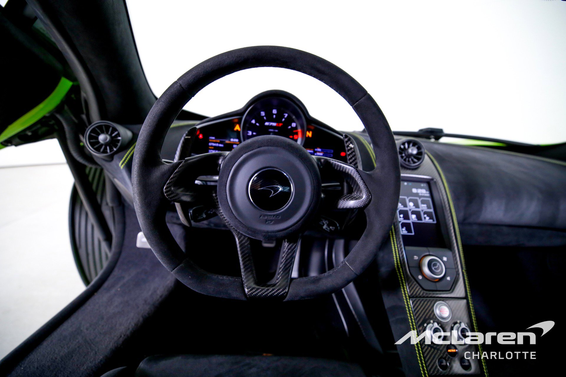 Used 2016 McLaren 675LT Coupe image 14