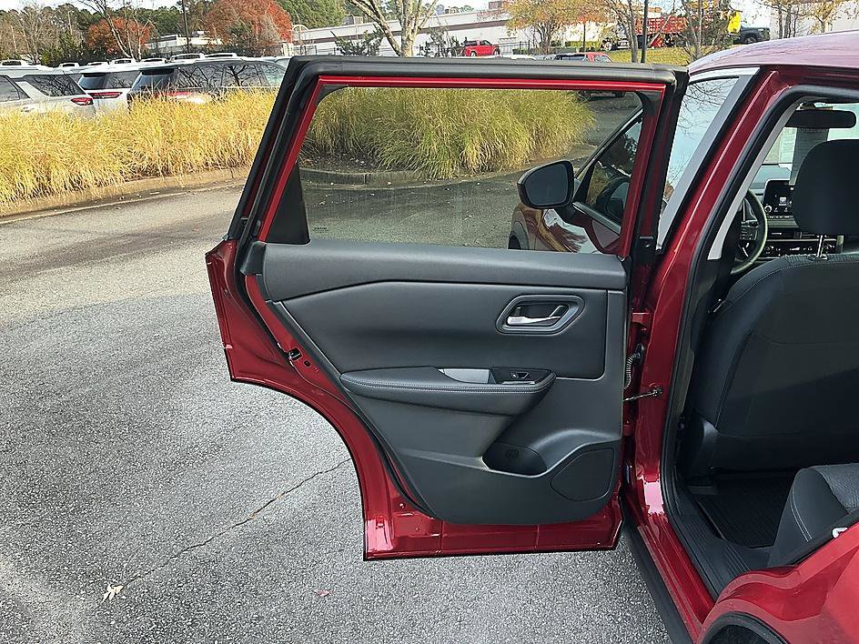 New 2026 Nissan Rogue SV image 16