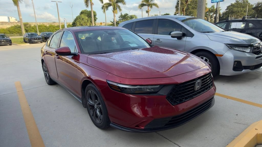 Certified 2023 Honda Accord EX image 4