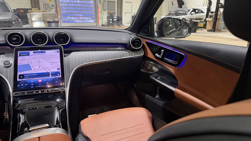 Certified 2024 Mercedes-Benz C 300 Sedan image 4