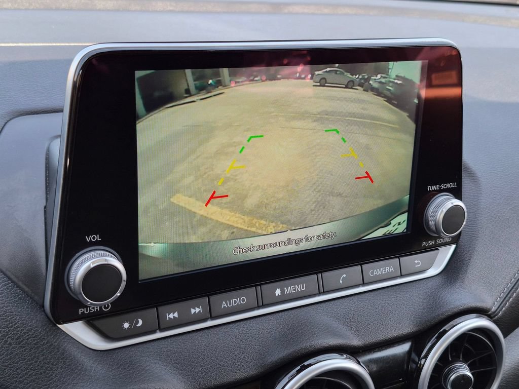 Used 2025 Nissan Sentra SV FWD image 17