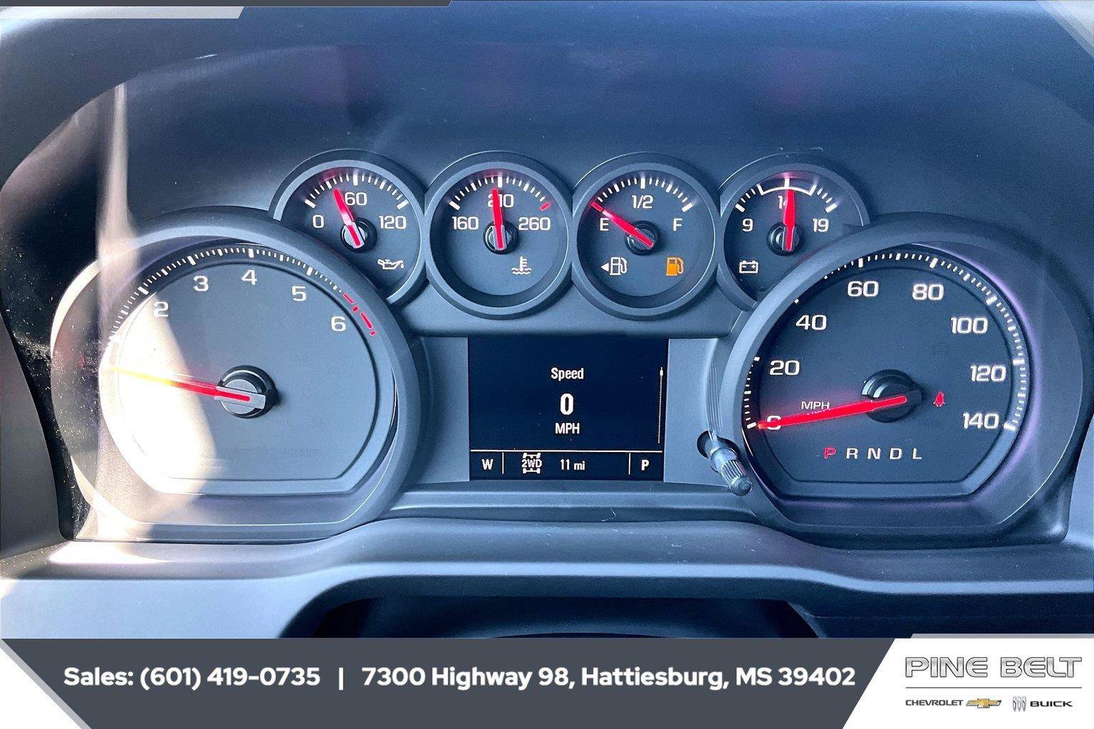 New 2026 Chevrolet Silverado 1500 Custom Trail Boss w/ LPO, Dark Essentials Package AWD/4WD image 15