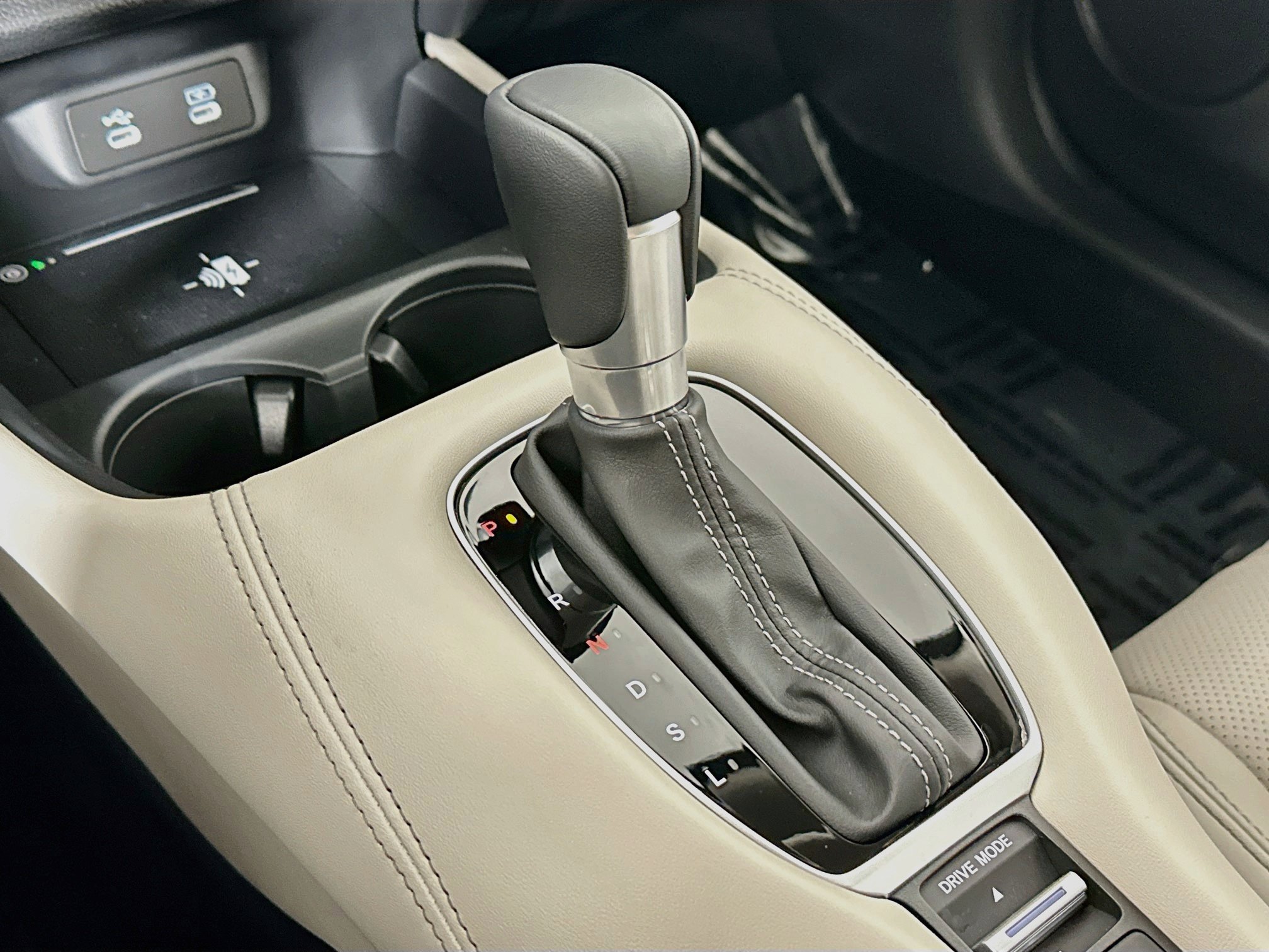 New 2027 Honda HR-V EX-L image 16